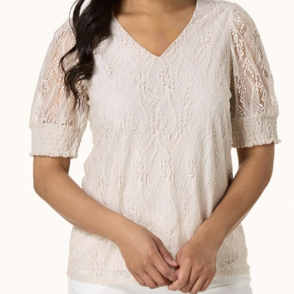 Women's Top - Picture 3 of 3